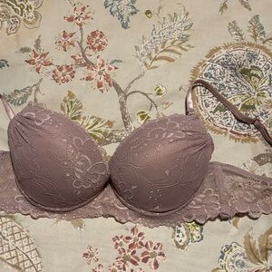 Jessica Simpson Lace Bra in Lavender